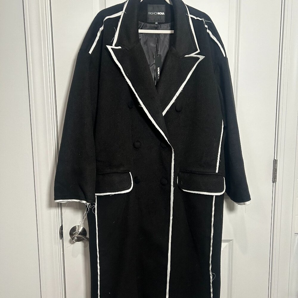 FASHION NOVA RAISE THE BAR TRENCH COAT-unworn